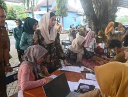 Pulang ke Trenggalek, Novita Hardini Berikan Layanan Kesehatan Mata Gratis Kepada Masyarakat di 2 Kecamatan  
