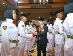 Bupati Arifin Kukuhkan Pasukan Pengibar Bendera Pusaka Kabupaten Trenggalek tahun 2026